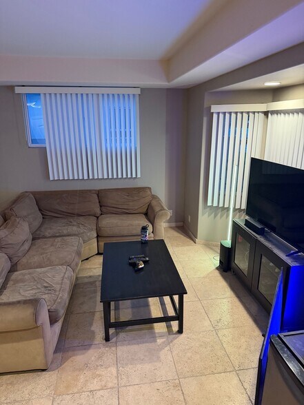 Living Area - 3958 Lamont St