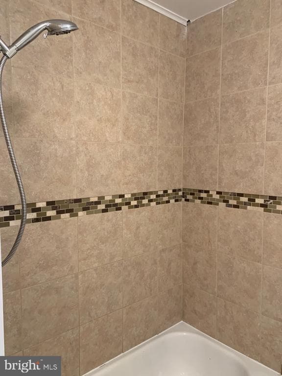 Building Photo - 1304 N Clayton St