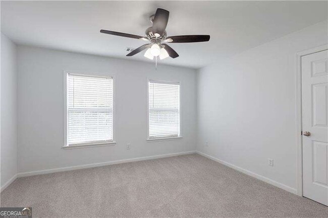 Building Photo - 4987 Rustic Canyon Dr