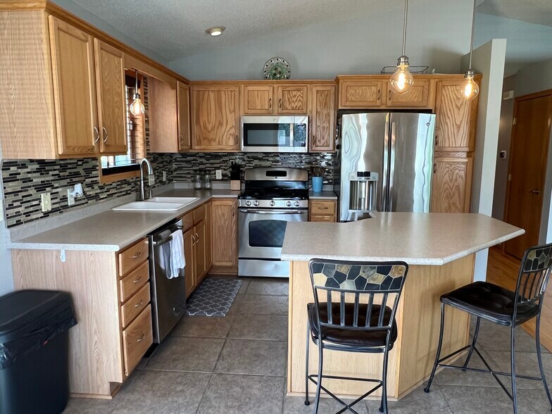 Building Photo - 4702 Manor Brook Dr NW
