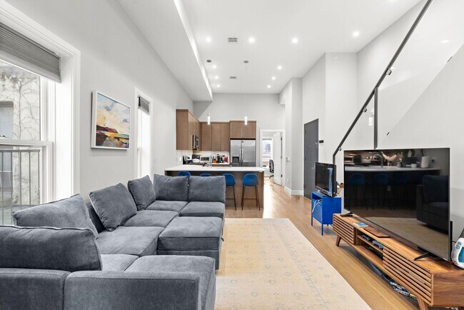 Building Photo - 56 3rd St