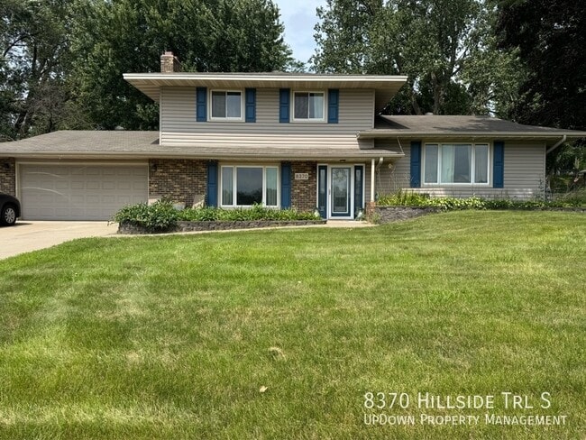 Building Photo - 8370 Hillside Trail S