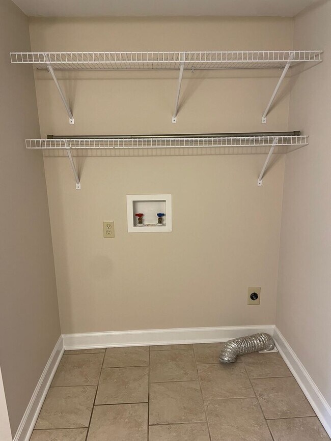 Building Photo - Very nice 3 or 4 bedroom, 2 bath home located in Franklinville- $1550 Month, $1550 Deposit!!