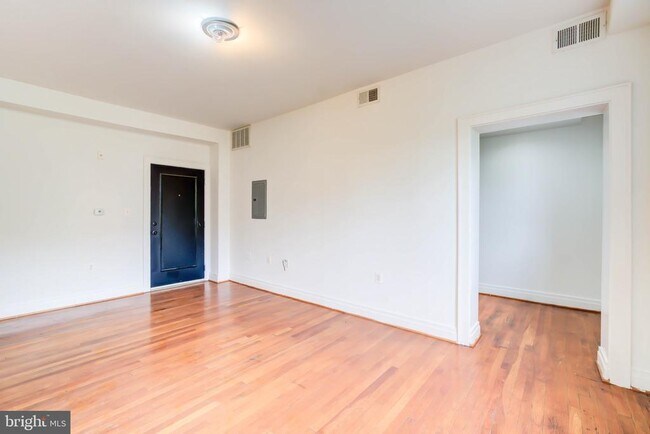 Building Photo - 3625 16th St NW