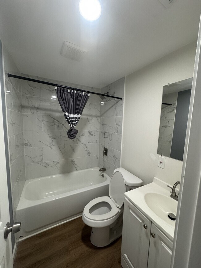 Building Photo - 2908 N Tarragona St