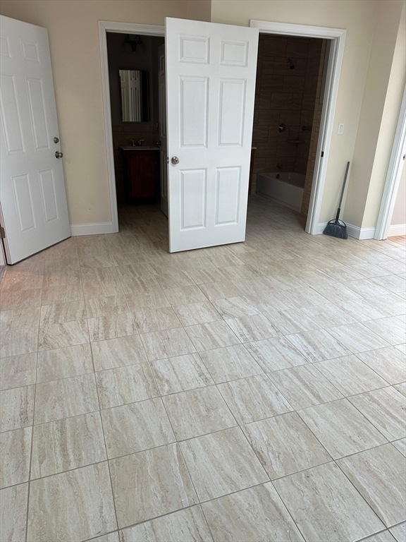 Building Photo - 155 Broadway