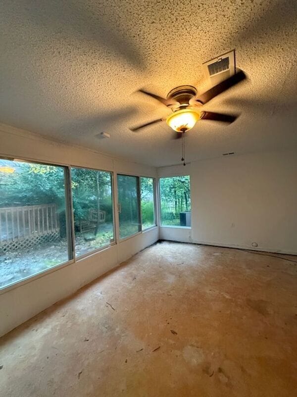 Building Photo - 8367 Chippingham Dr