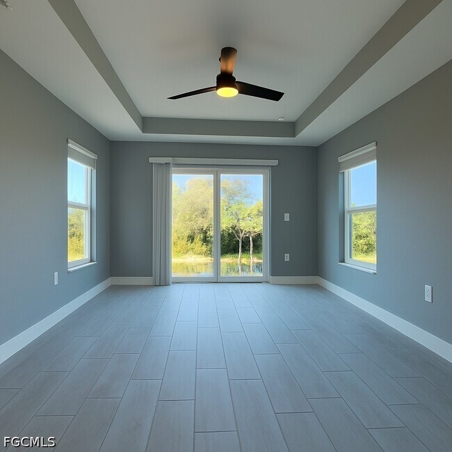 Building Photo - 402 NE 31st Terrace