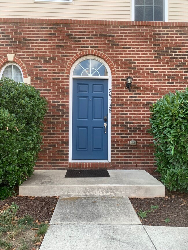 Building Photo - 25128 Neptune Terrace