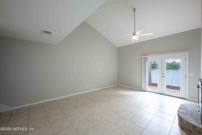 Building Photo - 176 East Coast Dr