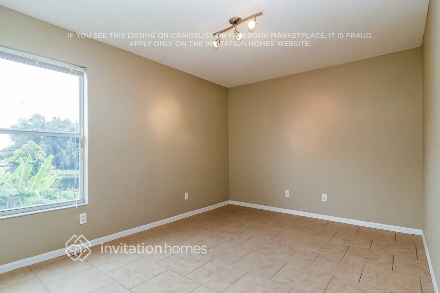 Building Photo - 27001 Arrowbrook Way