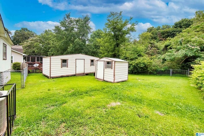 Building Photo - 1133 7th Ave