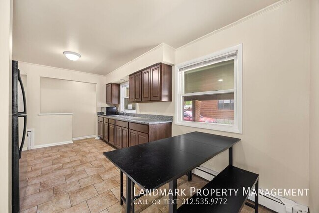 Building Photo - 3619 216th Pl