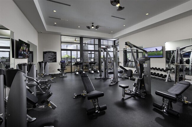 Building Photo - 16060 NW 89th Ct