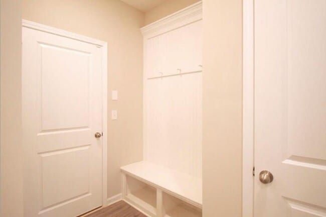 Building Photo - 4373 Valtek Ct