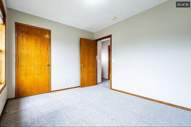 Building Photo - Gretna Gem: 4 Bedroom Home with Room to Grow