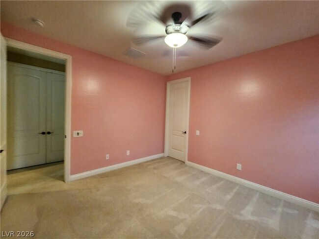 Building Photo - 2713 Cyrano St