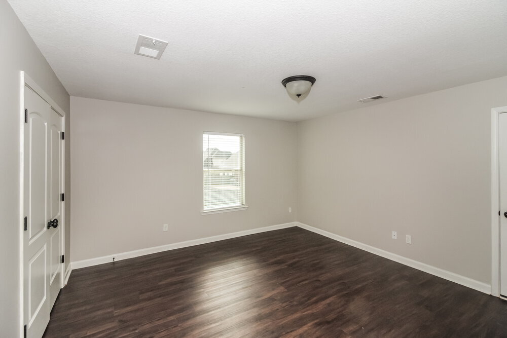 Building Photo - 170 Misty Fields Rd