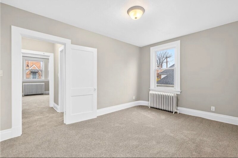 Building Photo - 120 Bronx Ave