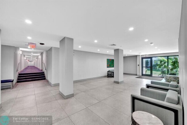 Building Photo - 1170 N Federal Hwy