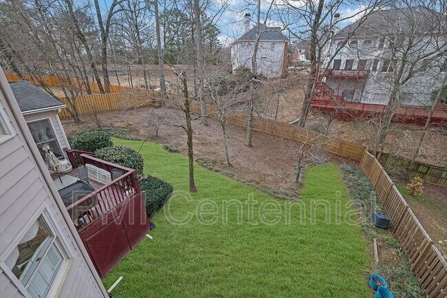 Building Photo - 120 Creekside Park Dr