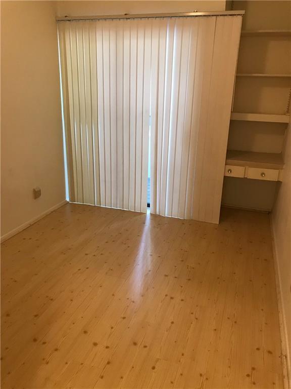 Building Photo - 612 Park Pl