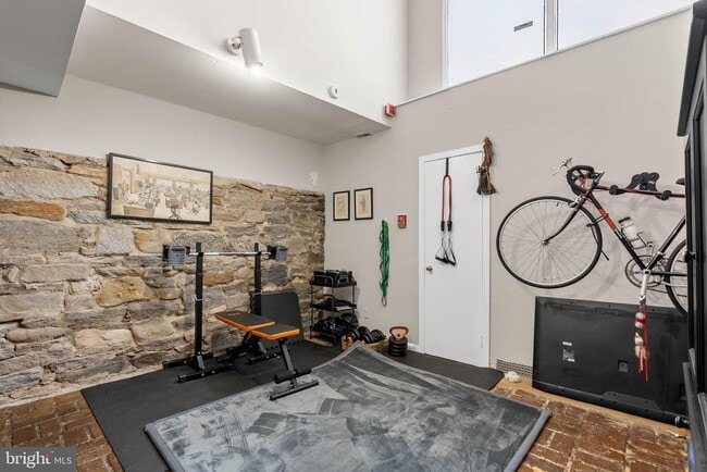 Building Photo - 787 S 3rd St