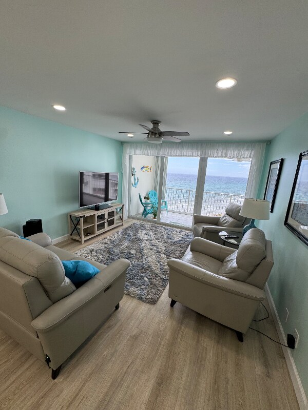 Building Photo - 3101 S Ocean Blvd