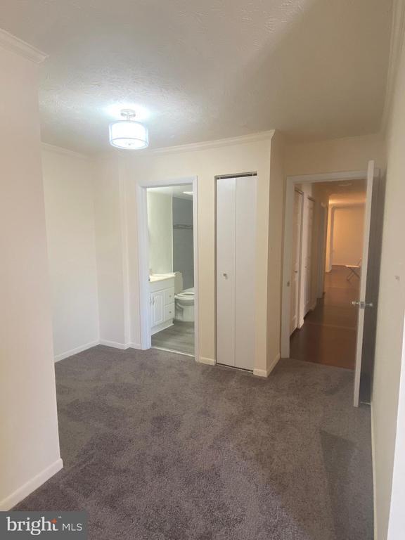 Building Photo - 8009 Mandan Rd