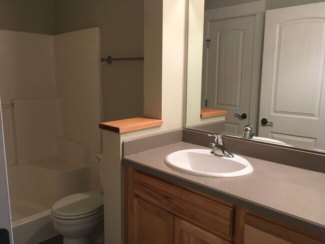 Building Photo - ra1026