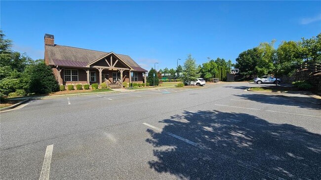 Building Photo - 4750 Sanderling St