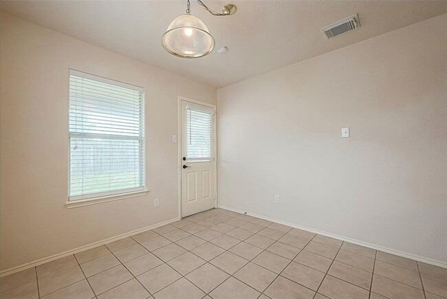 Building Photo - 1123 Desert Palms Ln