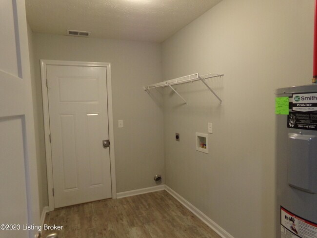 Building Photo - 7635 Eagle Landing Way