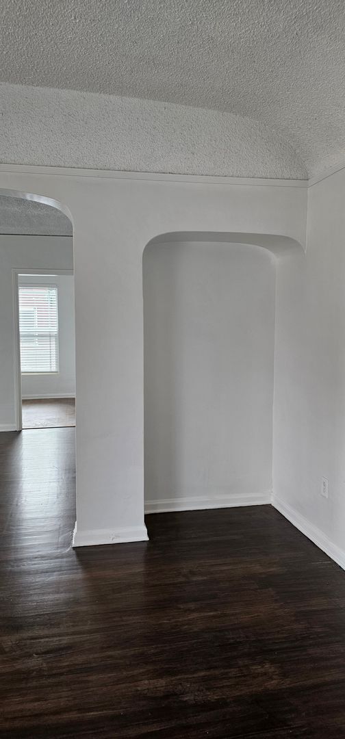 Building Photo - Half Acre Totally Remodeled House...