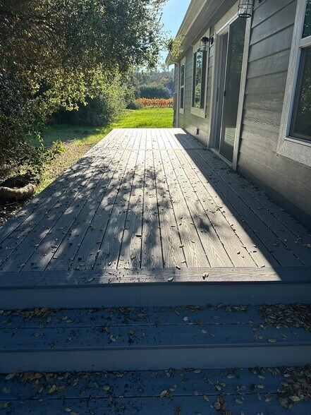 Building Photo - 148 Mission Dr