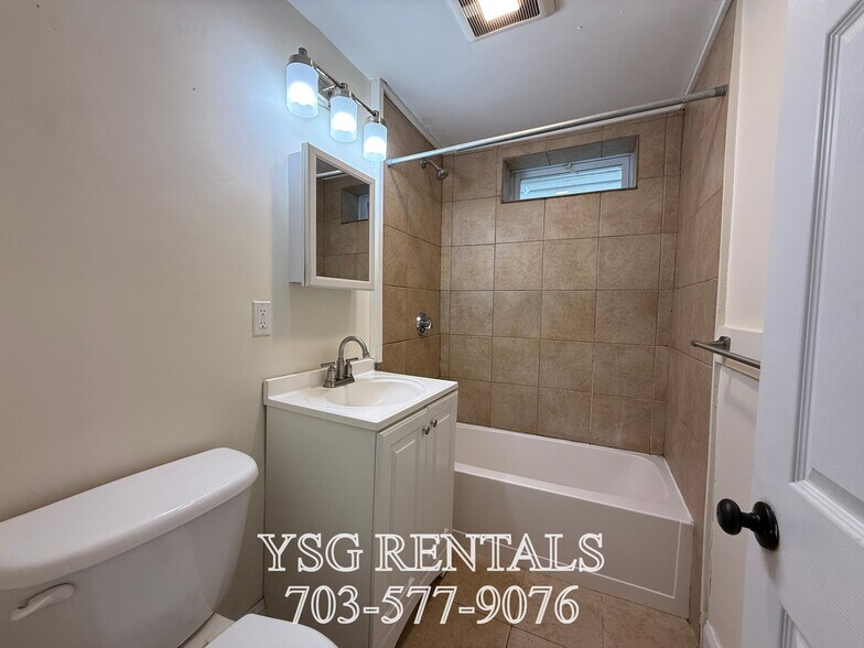 Building Photo - 10 Alleghany St