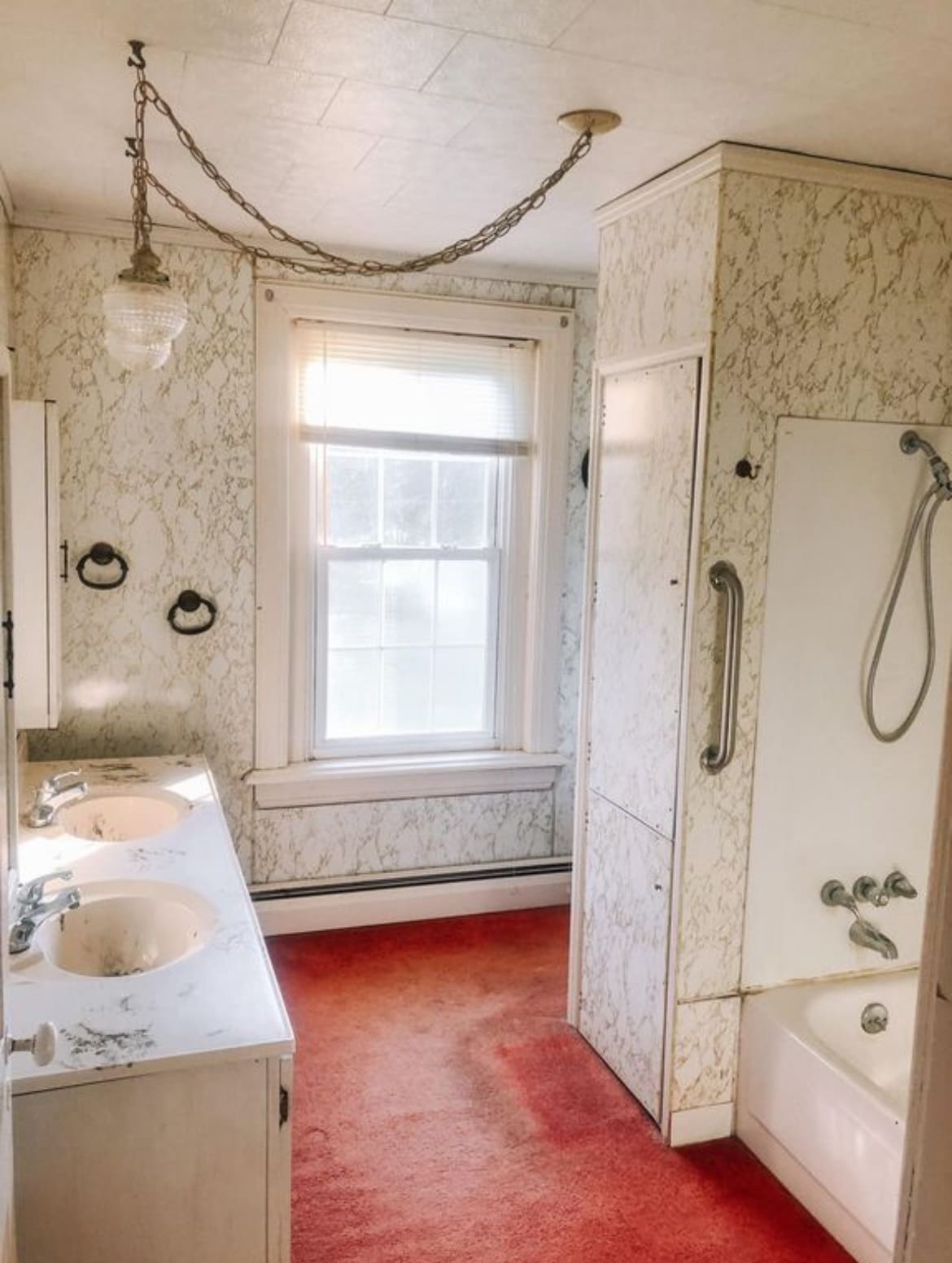 Bathroom - 540 Stewart Rd