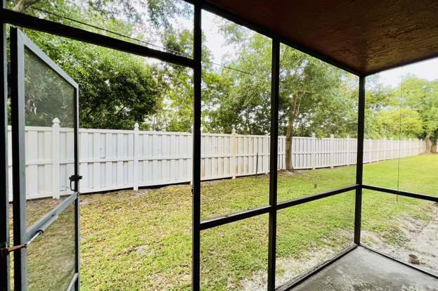 Building Photo - 1604 University Ln