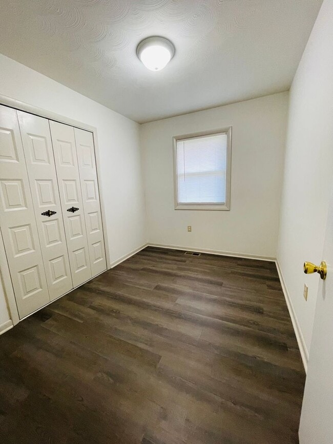 Building Photo - Single family home in Timberville