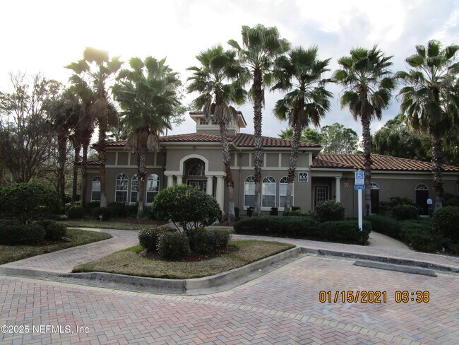 Building Photo - 410 S Villa San Marco Dr