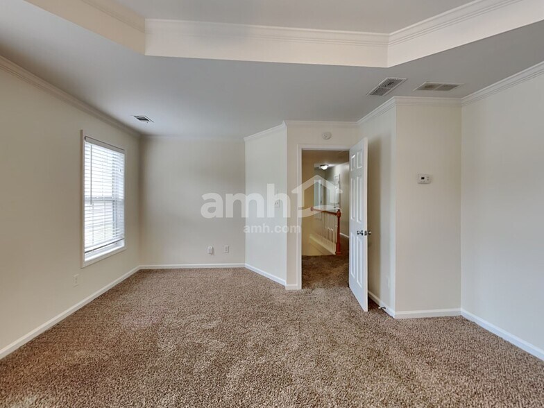 Building Photo - 2485 Chandler Grove Dr
