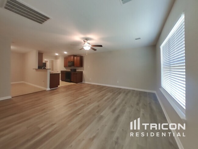 Building Photo - 24033 Wilde Dr