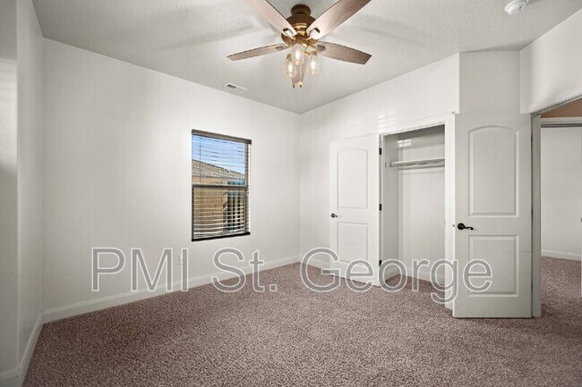 Building Photo - 3782 Brade Lane