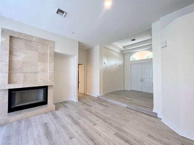 Building Photo - 8160 NW 47th Dr