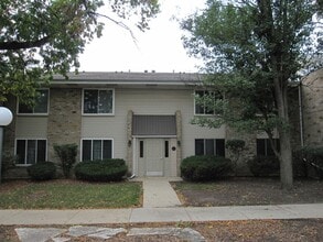 Building Photo - 1430 Vista Walk