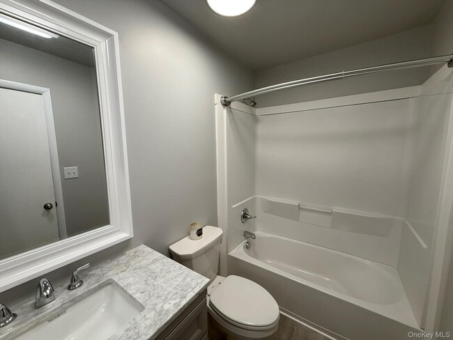 Building Photo - 540 Saracino Dr