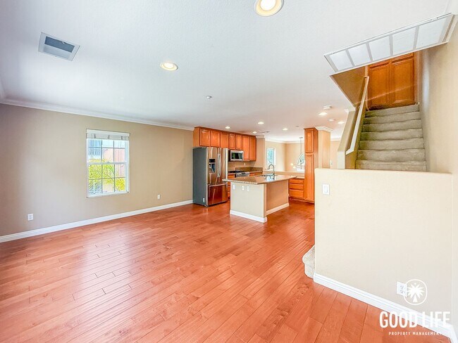 Building Photo - Spacious 2BD/2.5BA Townhome in Carmel Valley with Pool, Spa & Fitness Center
