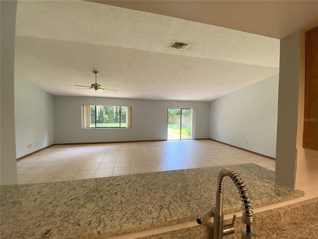 Building Photo - 9430 Lake Douglas Pl