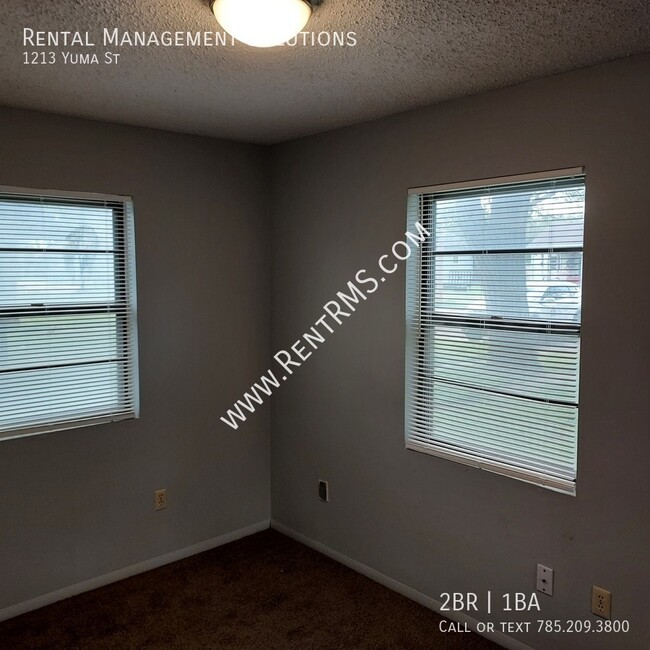 Building Photo - 1213 Yuma St