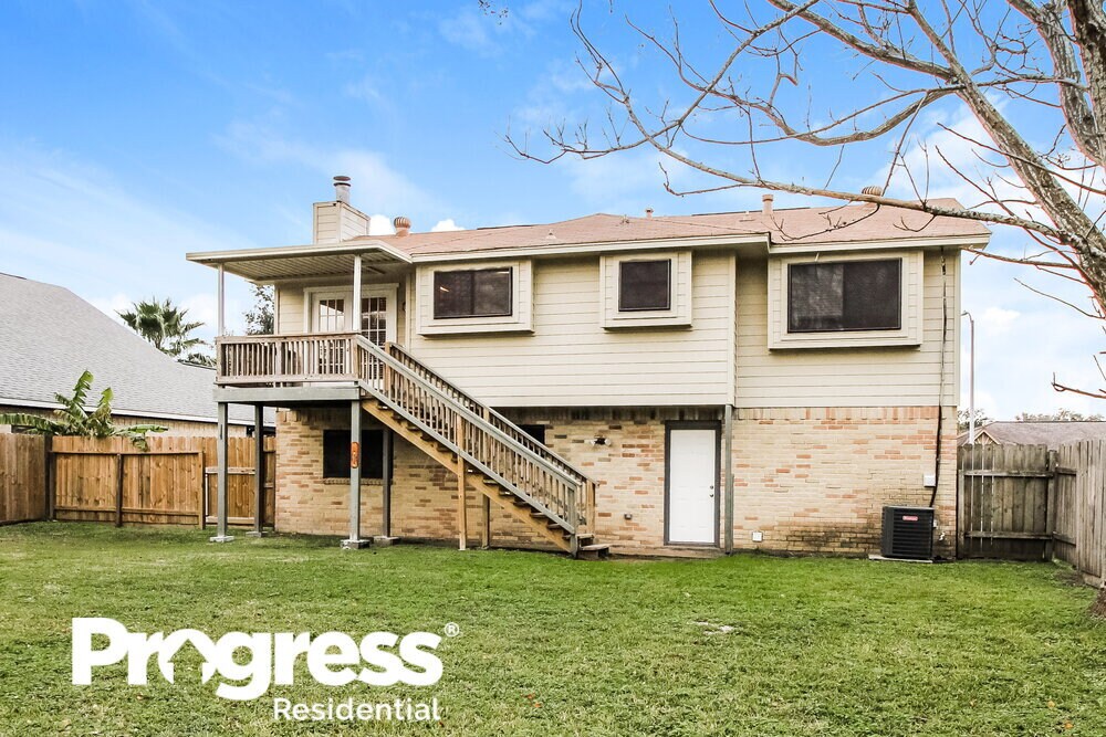 Building Photo - 1417 Wilson Dr